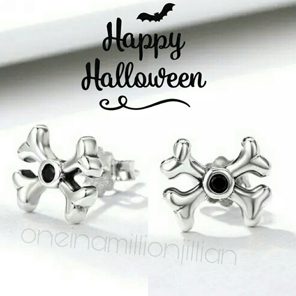 Sterling Silver CZ Goth Crossbone Earrings - Picture 5 of 5